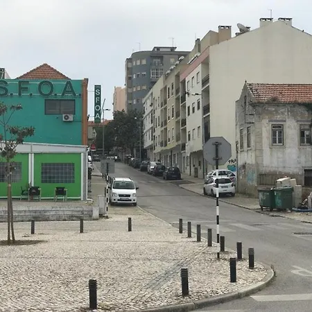 Δωμάτια σε οικογενειακή κατοικία Amorense